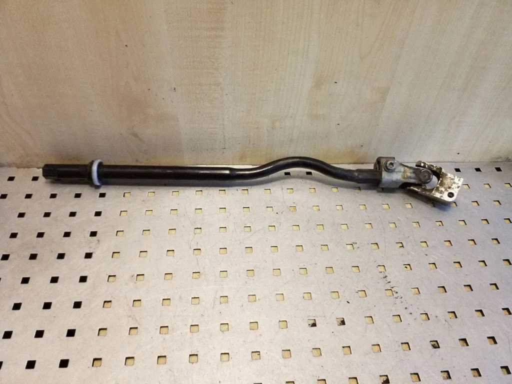 Roolisamba ristliigend – Mercedes-Benz A-klass W168 (1997-2004)