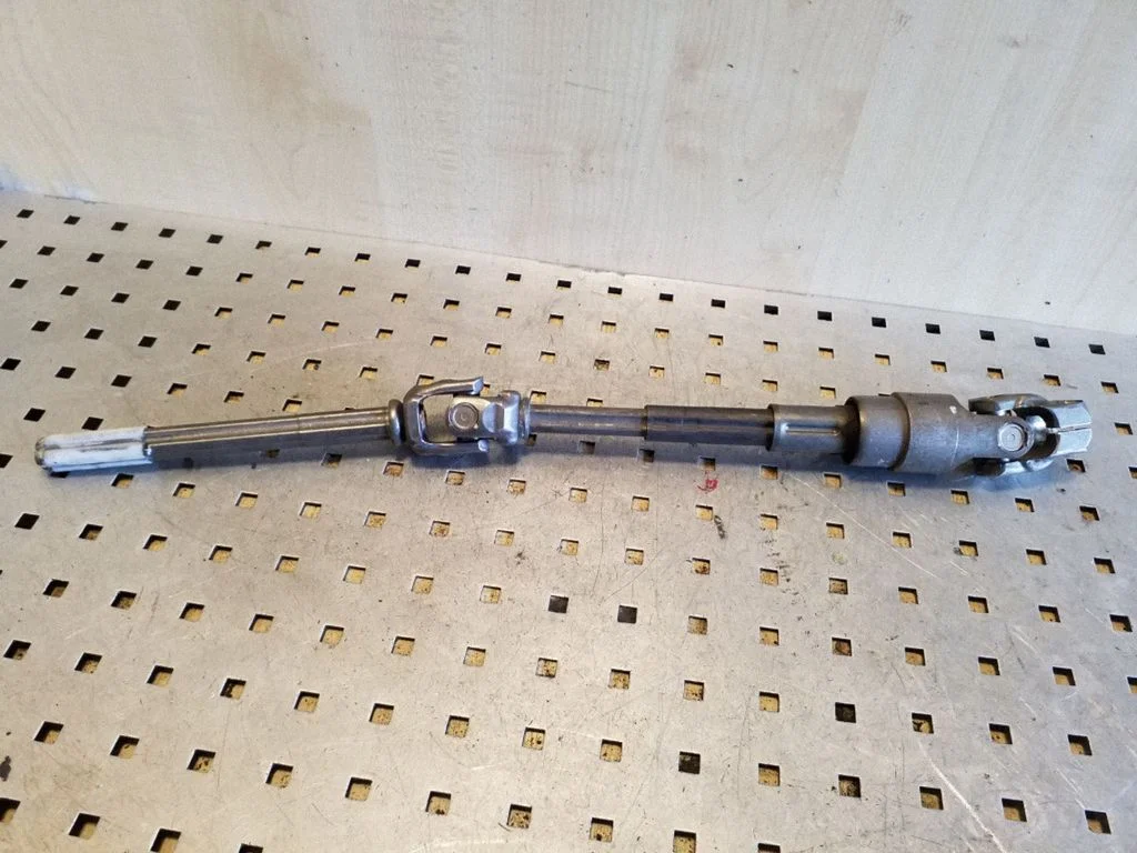 Steering column universal joint