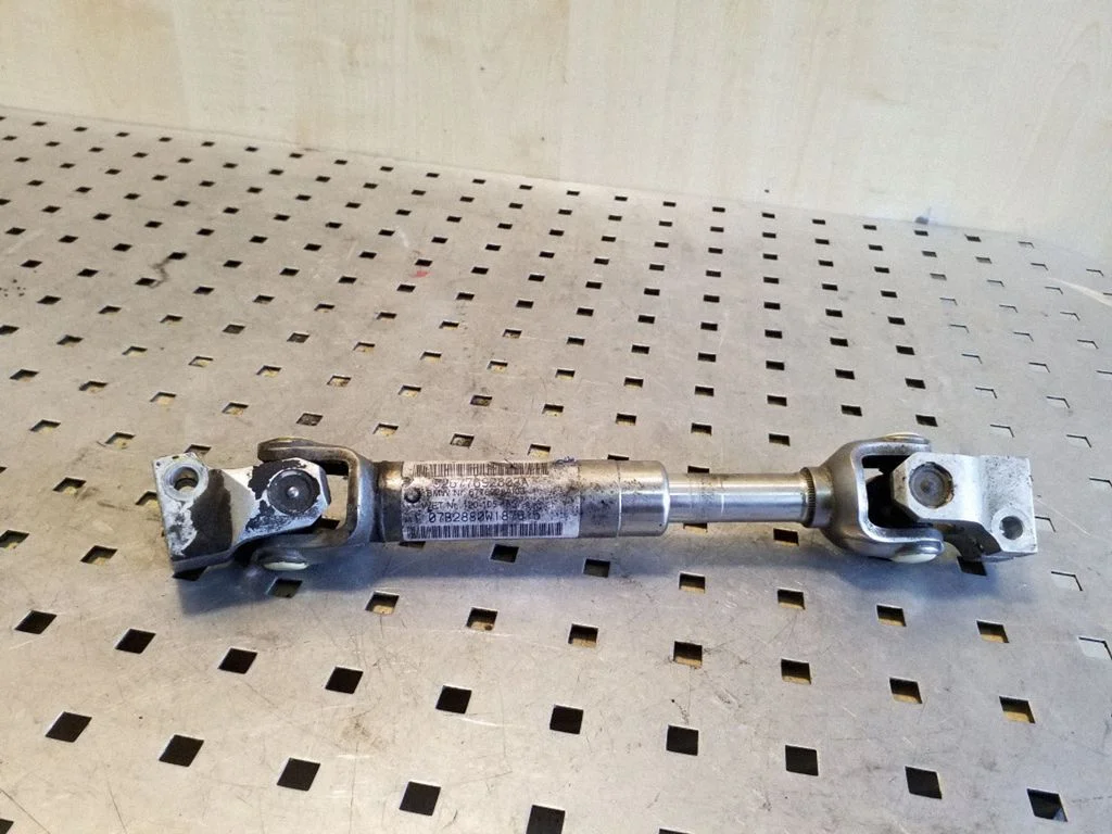 Steering column universal joint 6776928