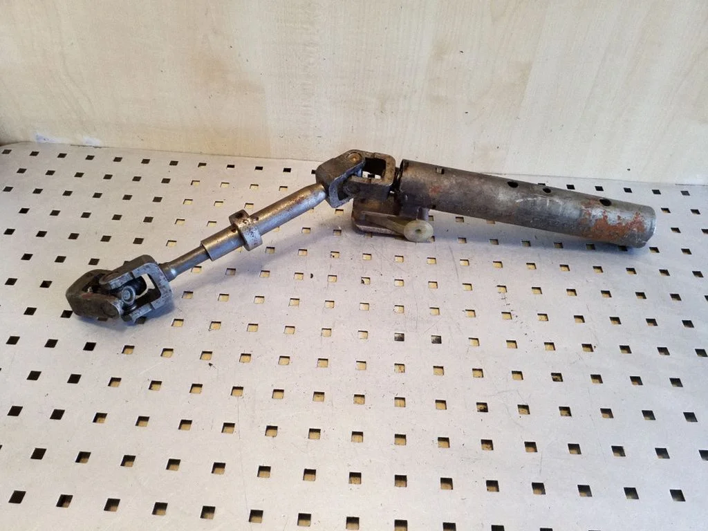 Steering column universal joint