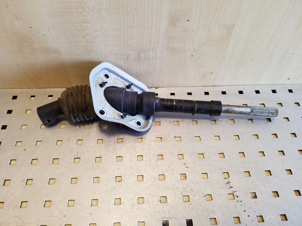 Steering column universal joint