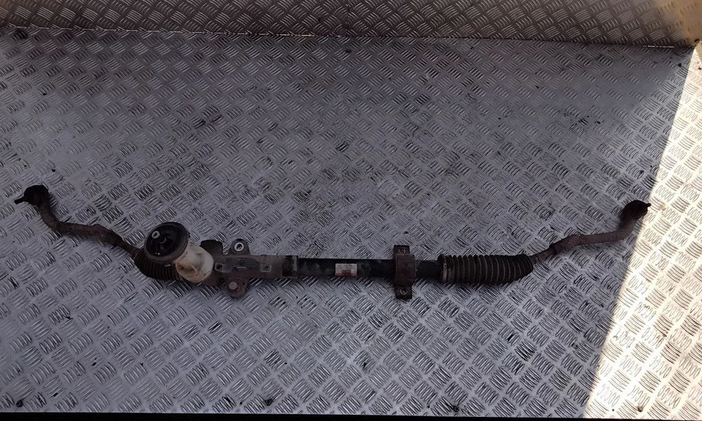 Steering rack