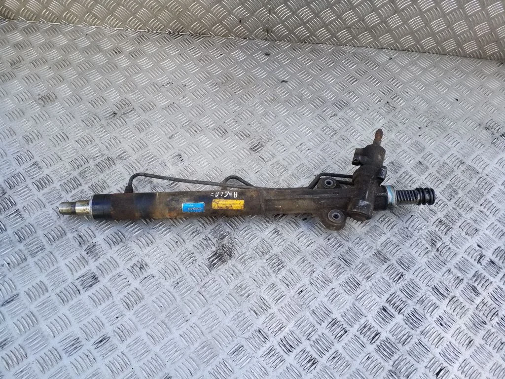 Steering rack MR449370