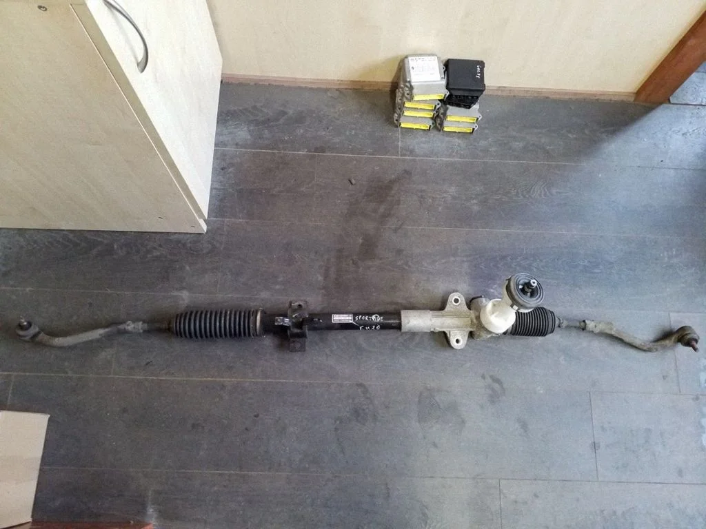 Steering rack 565002S001