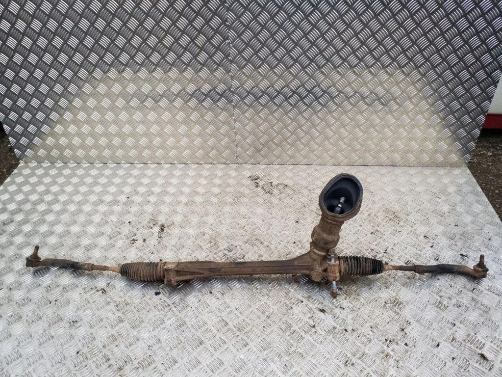 Steering rack – Toyota RAV 4 (XA30) (2006-2016)