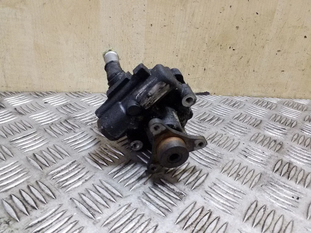 Power steering pump