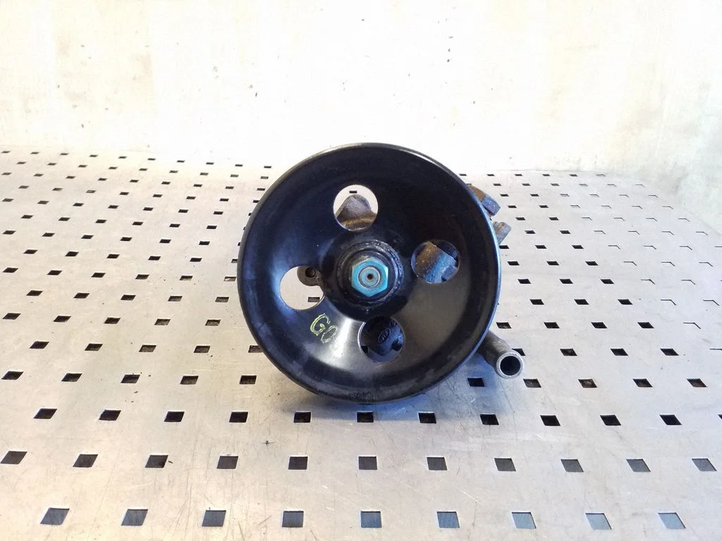 Roolivõimendi pump – KIA Sorento (2010-2014)