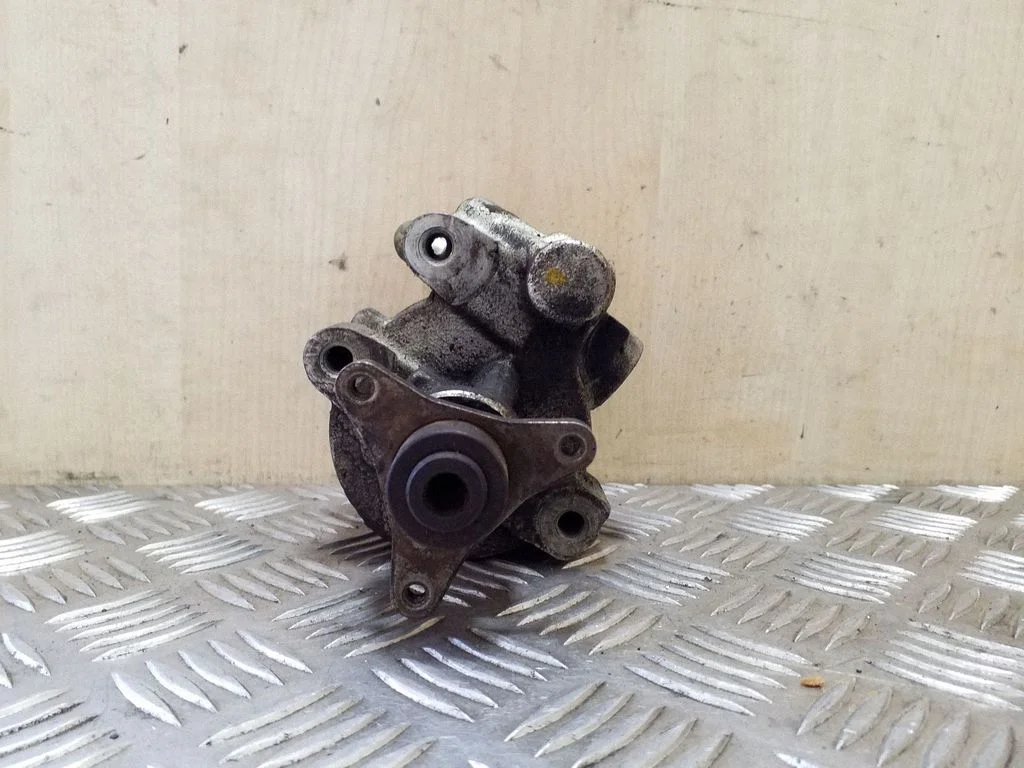 Power steering pump 26058572