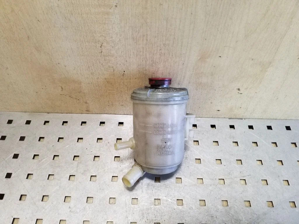 Power steering fluid tank/reservoir