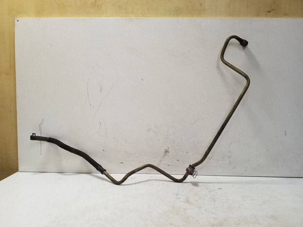 Power steering hose/pipe/line – Volkswagen Golf IV (1998-2005)