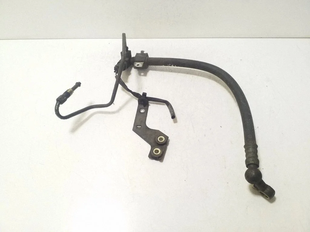 Power steering hose/pipe/line