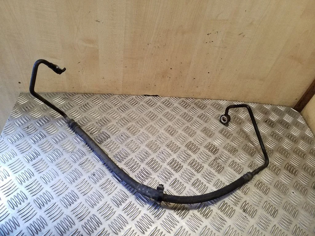 Power steering hose/pipe/line
