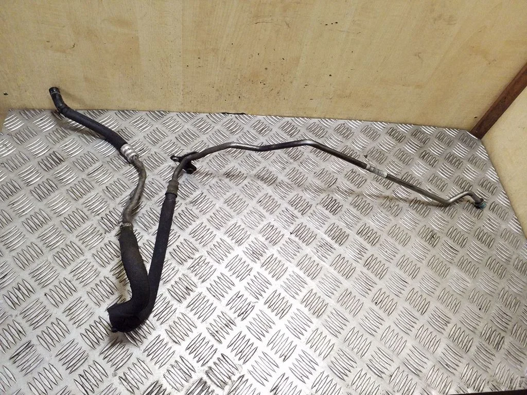Power steering hose/pipe/line 8R0422891L