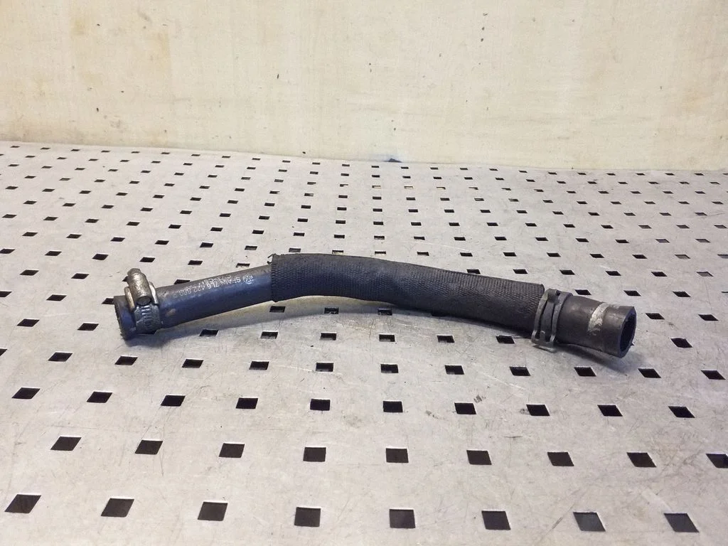 Power steering hose/pipe/line 7L6422889P