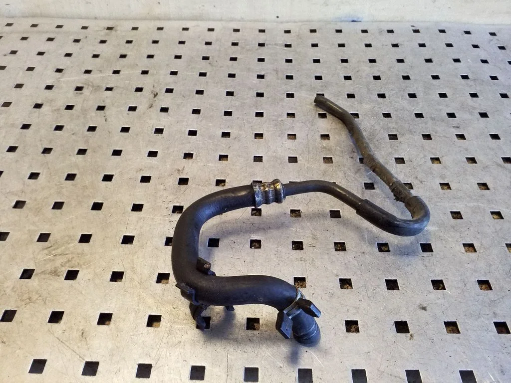 Power steering hose/pipe/line