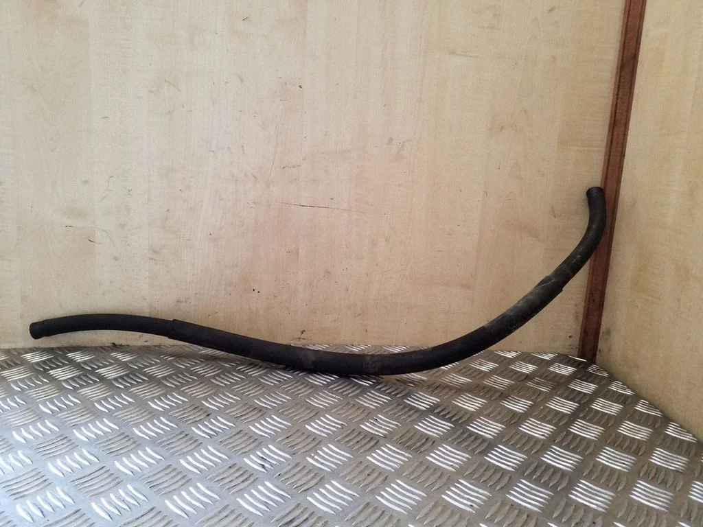 Power steering hose/pipe/line