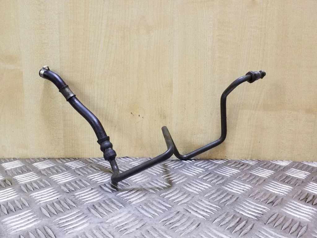 Power steering hose/pipe/line