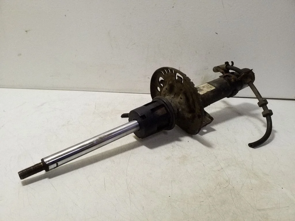 Front shock absorber/damper – Audi A1 (2010-2018)