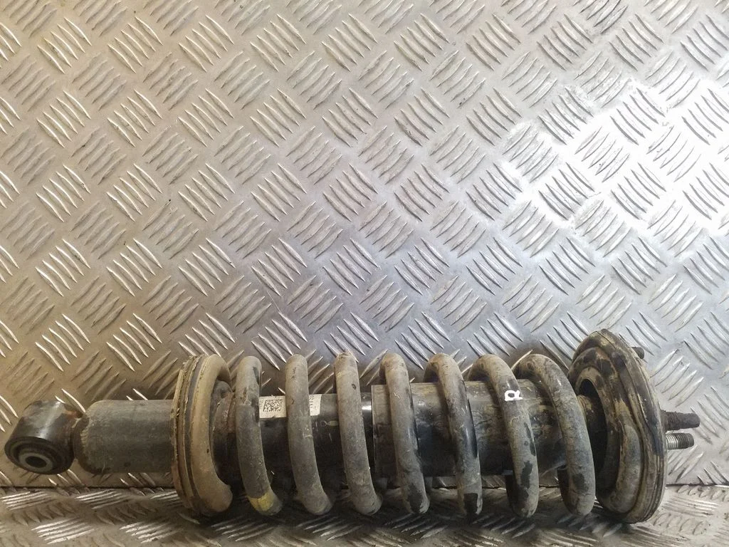 Front shock absorber/damper 561104KD3A