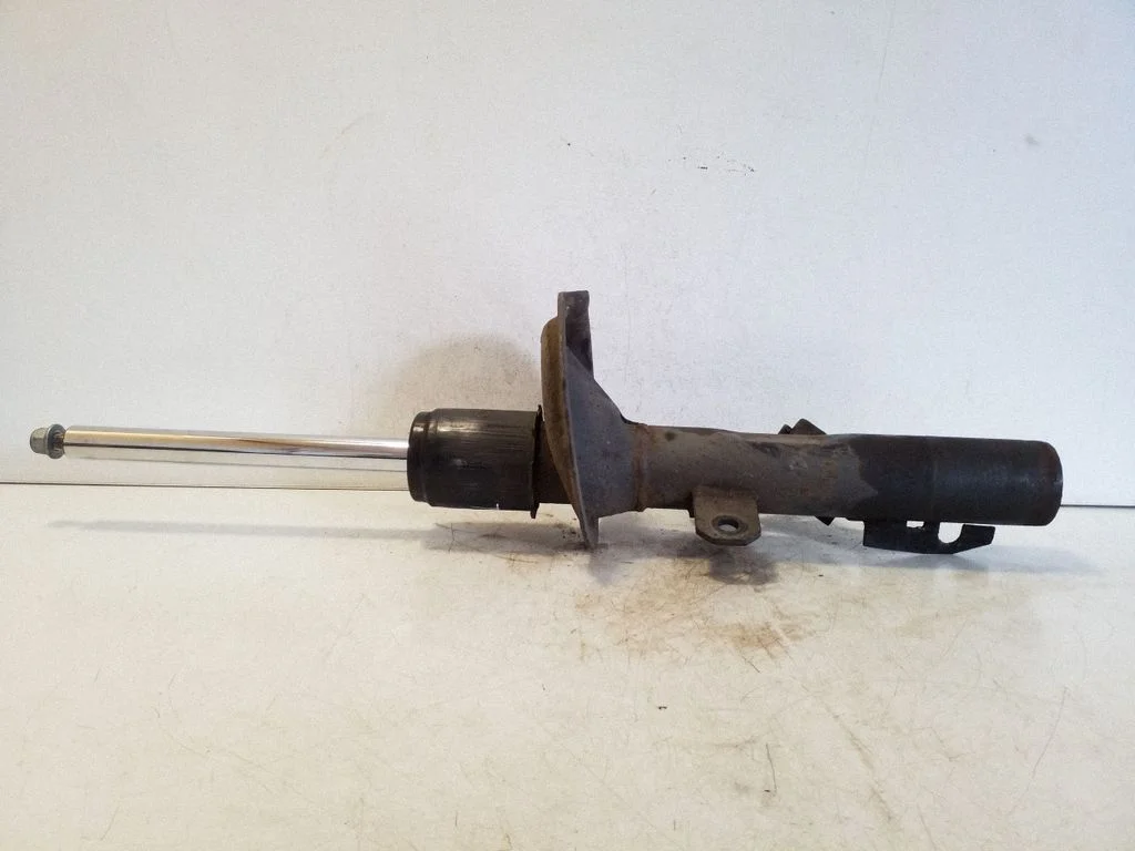 Front shock absorber/damper – right