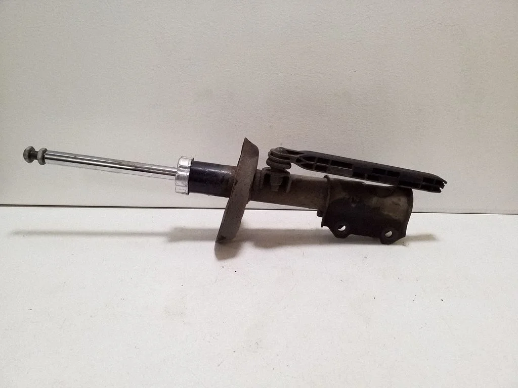Front shock absorber/damper 13329595 – Opel Ampera (2011-)