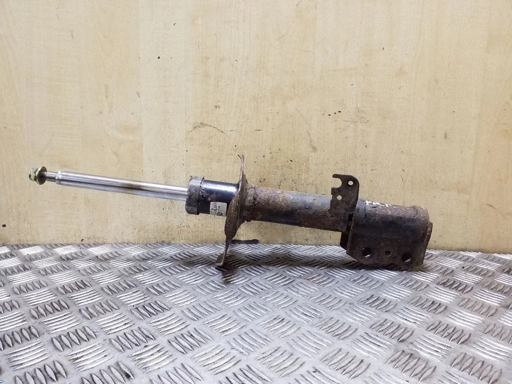 Front shock absorber/damper – right