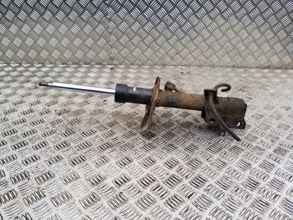 Front shock absorber/damper – right