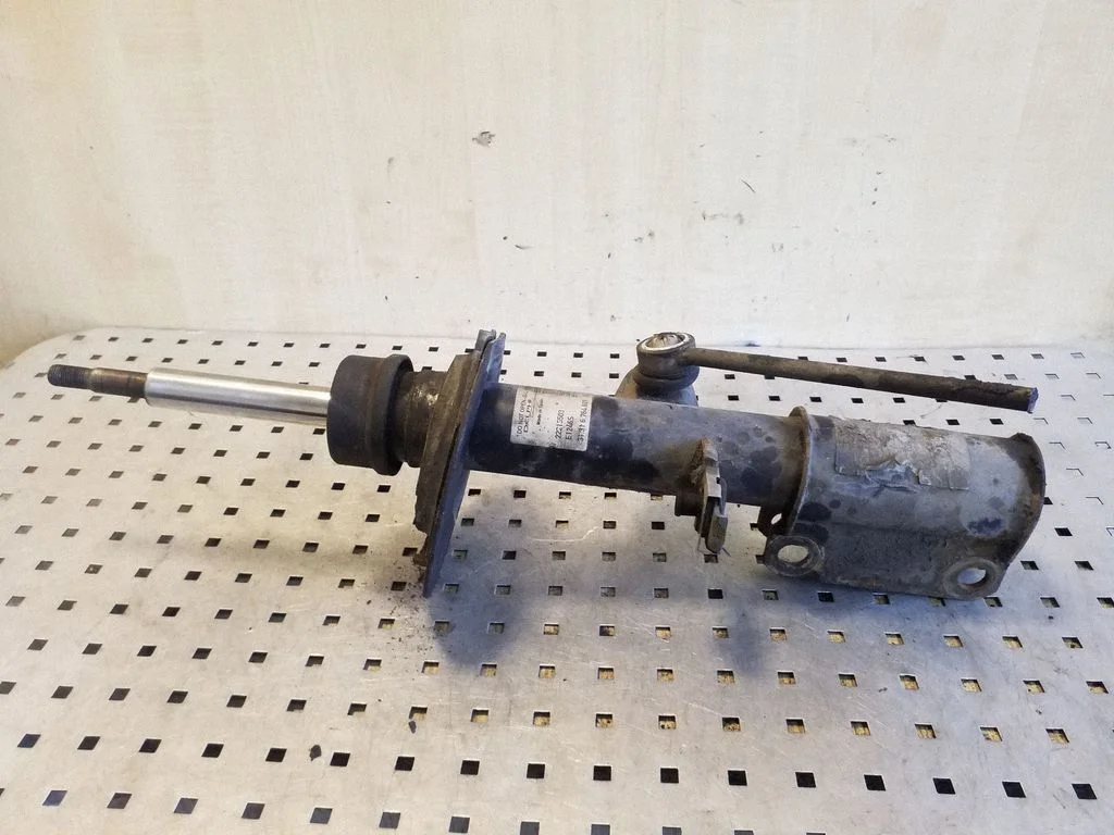 Front shock absorber/damper 31316764601