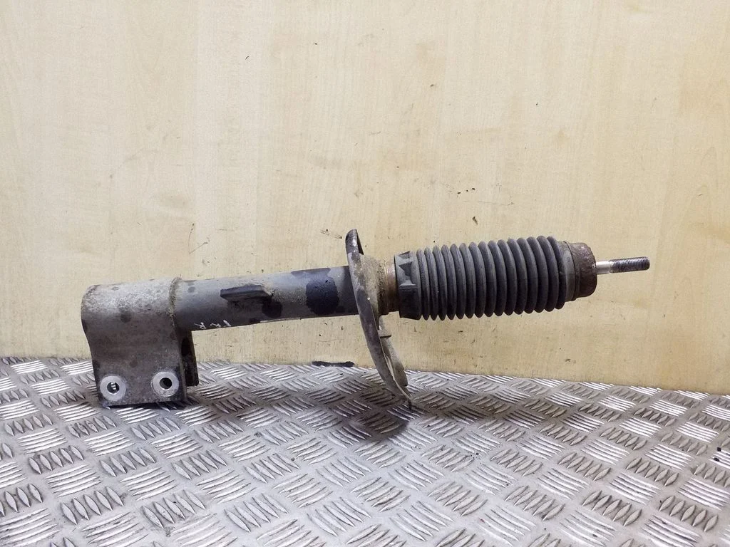 Front shock absorber/damper – right