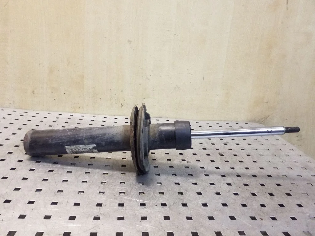 Front shock absorber/damper 4G0031M