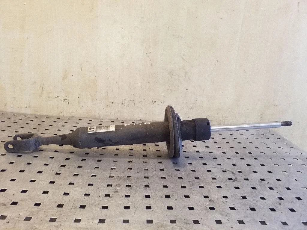 Front shock absorber/damper 3R0413031