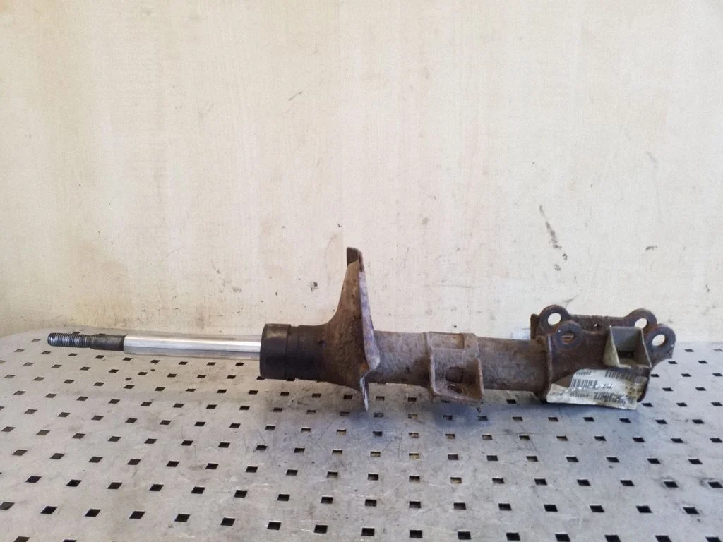 Front shock absorber/damper