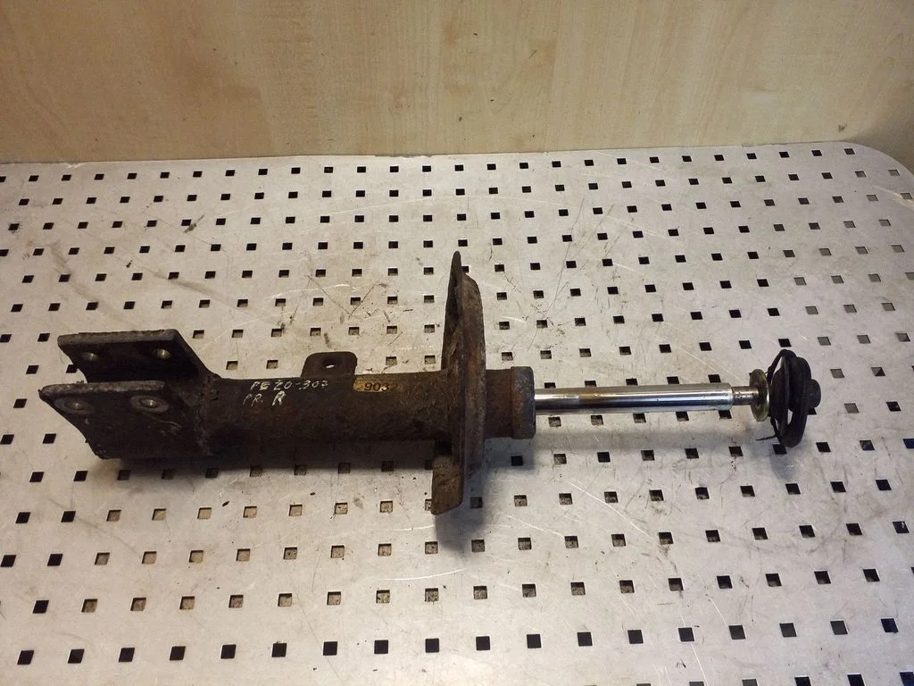 Front shock absorber/damper – right