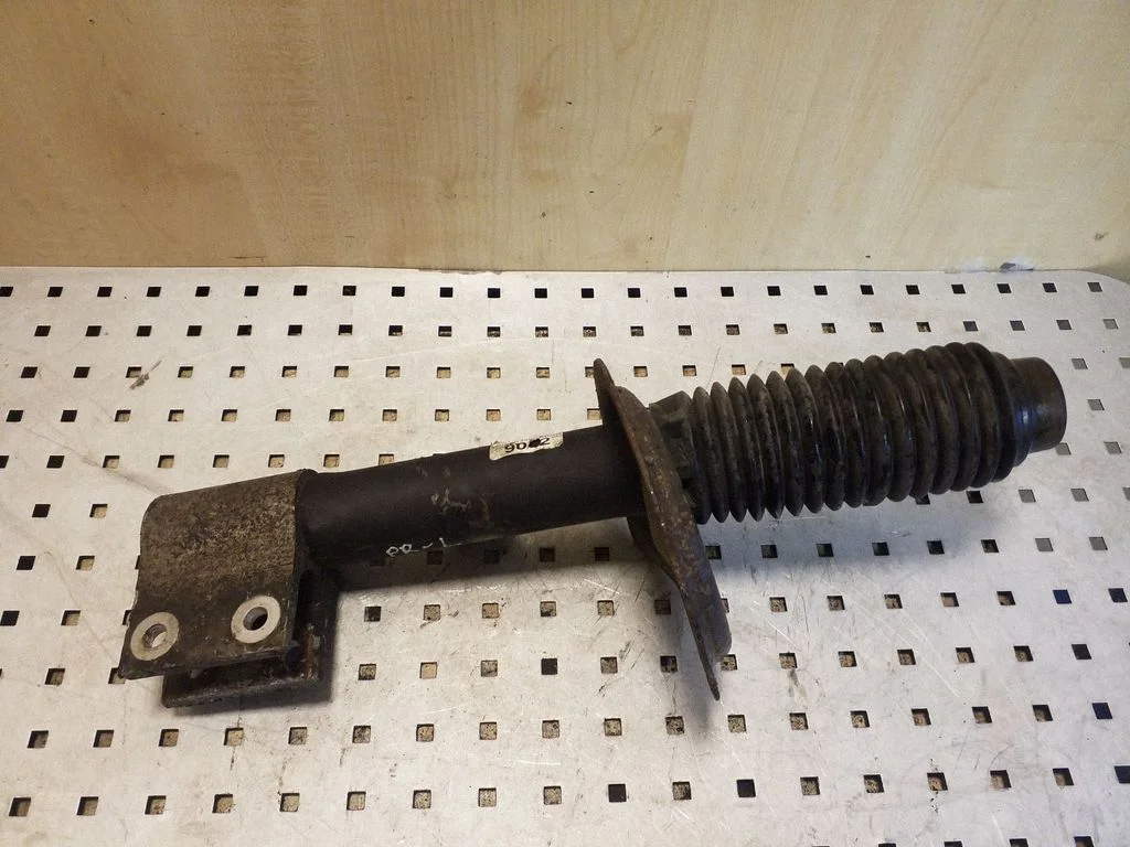 Front shock absorber/damper – left