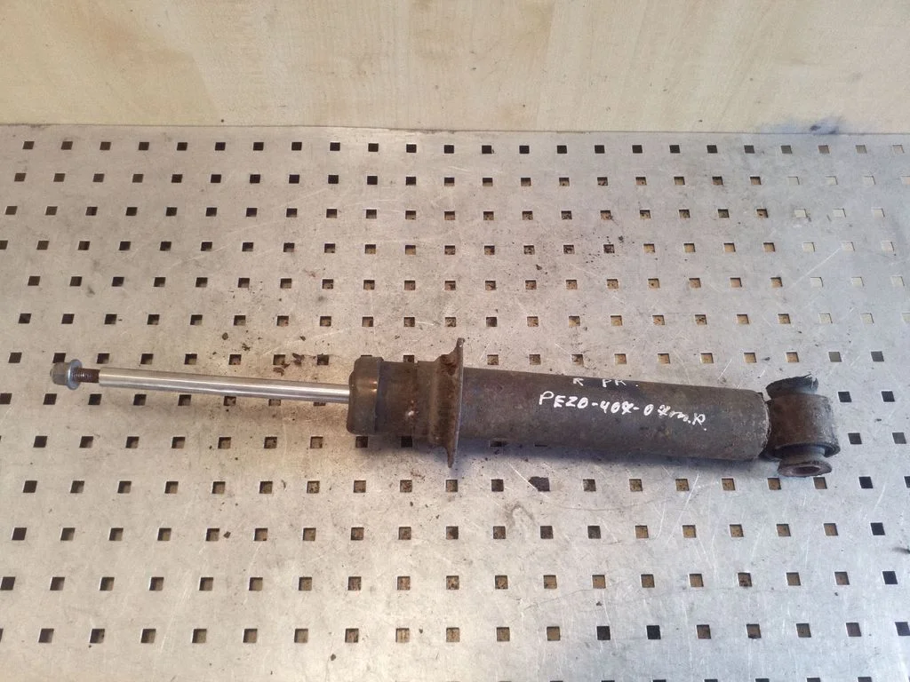 Front shock absorber/damper – right