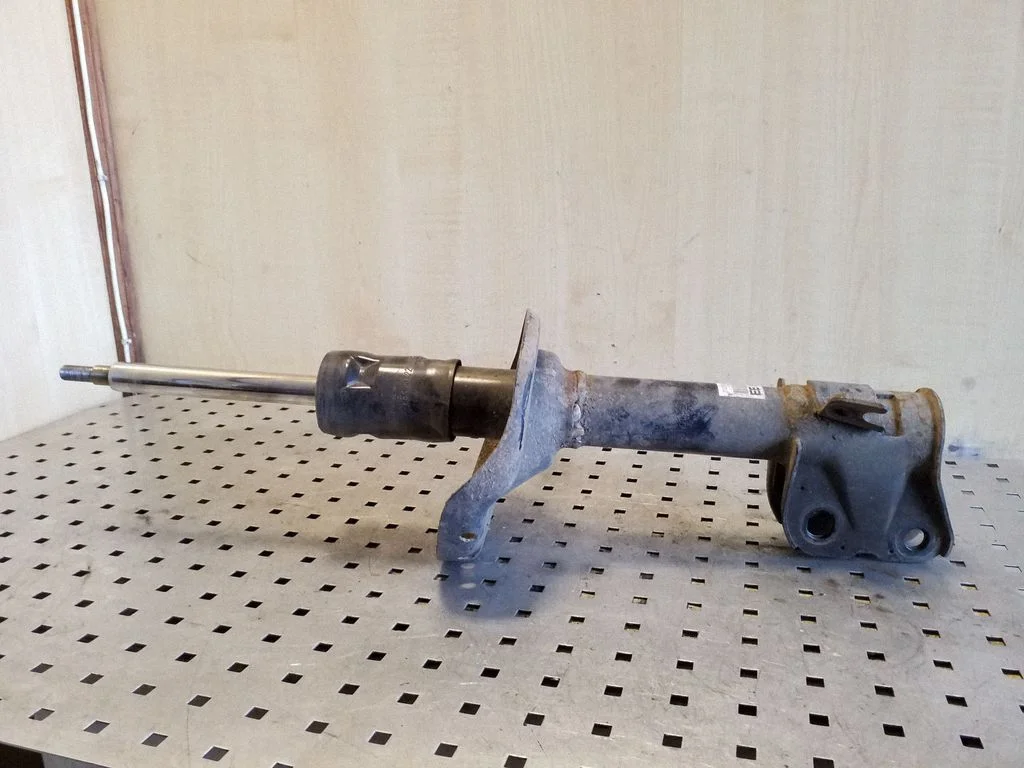 Front shock absorber/damper 20310AJ090 – Subaru Outback (2009-2014)