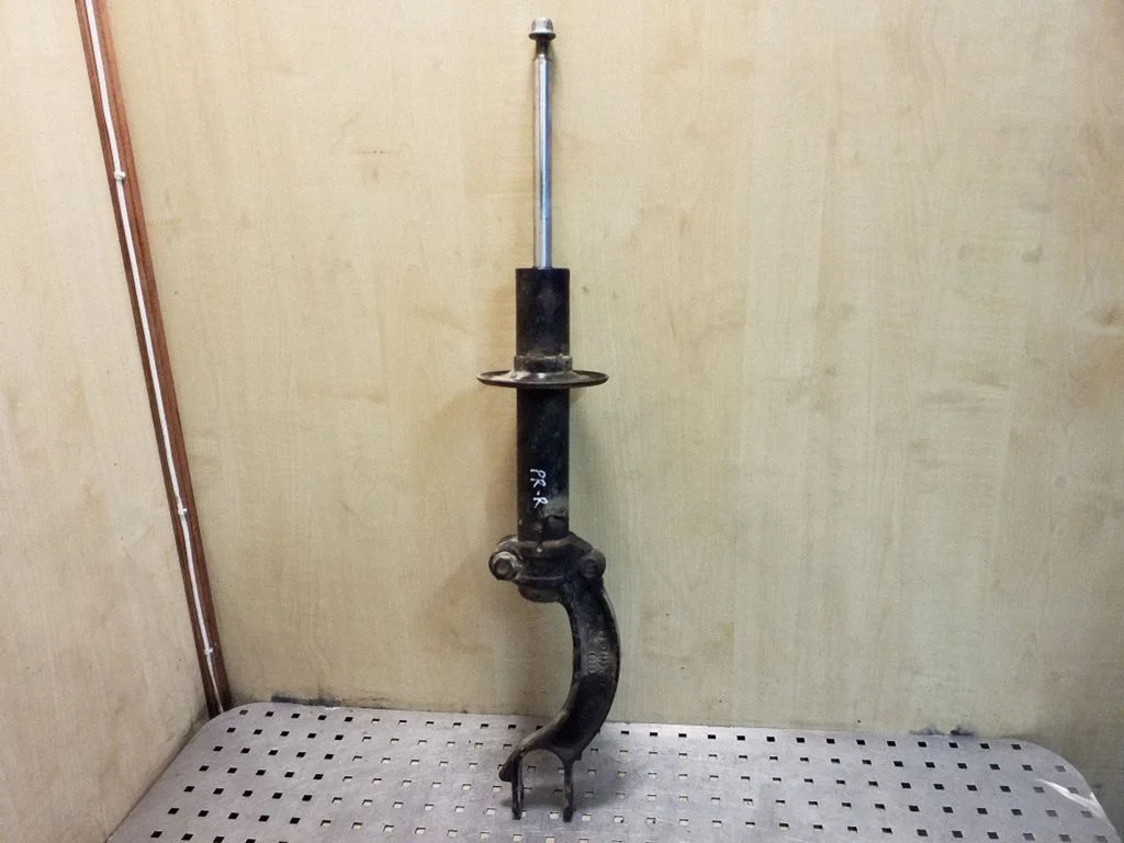 Front shock absorber/damper – Audi A4 Allroad B8 (2008-2016)