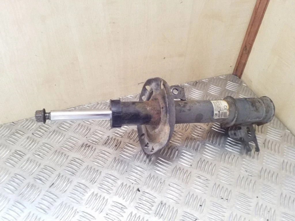Front shock absorber/damper 22229594