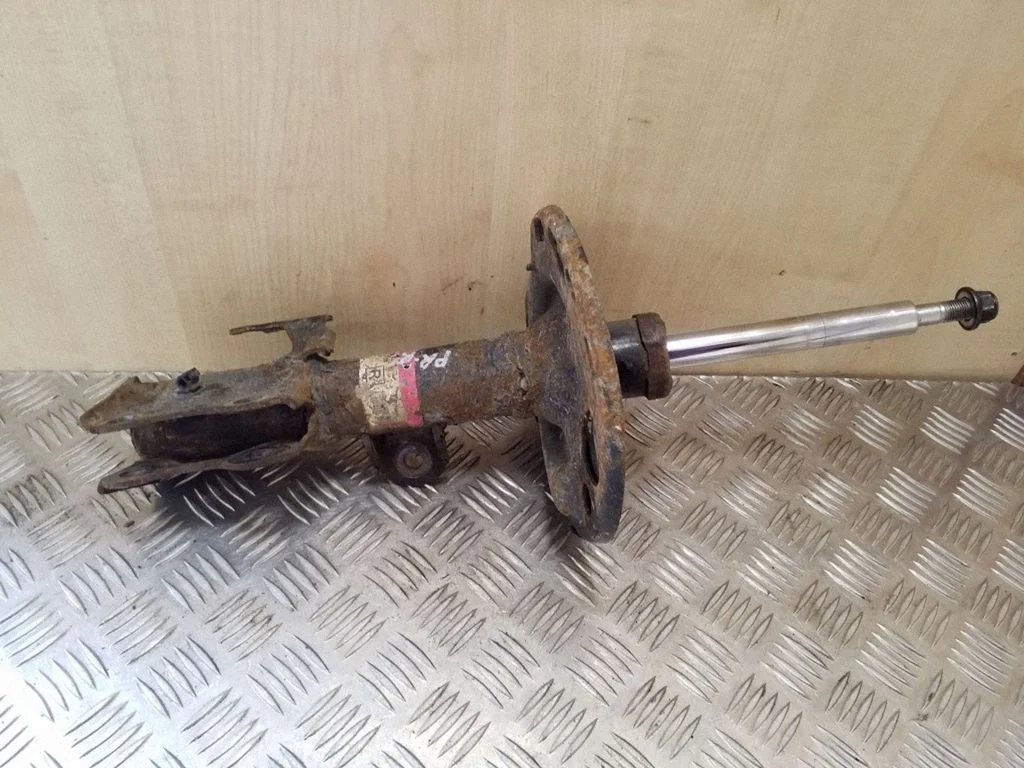 Front shock absorber/damper 4851005370