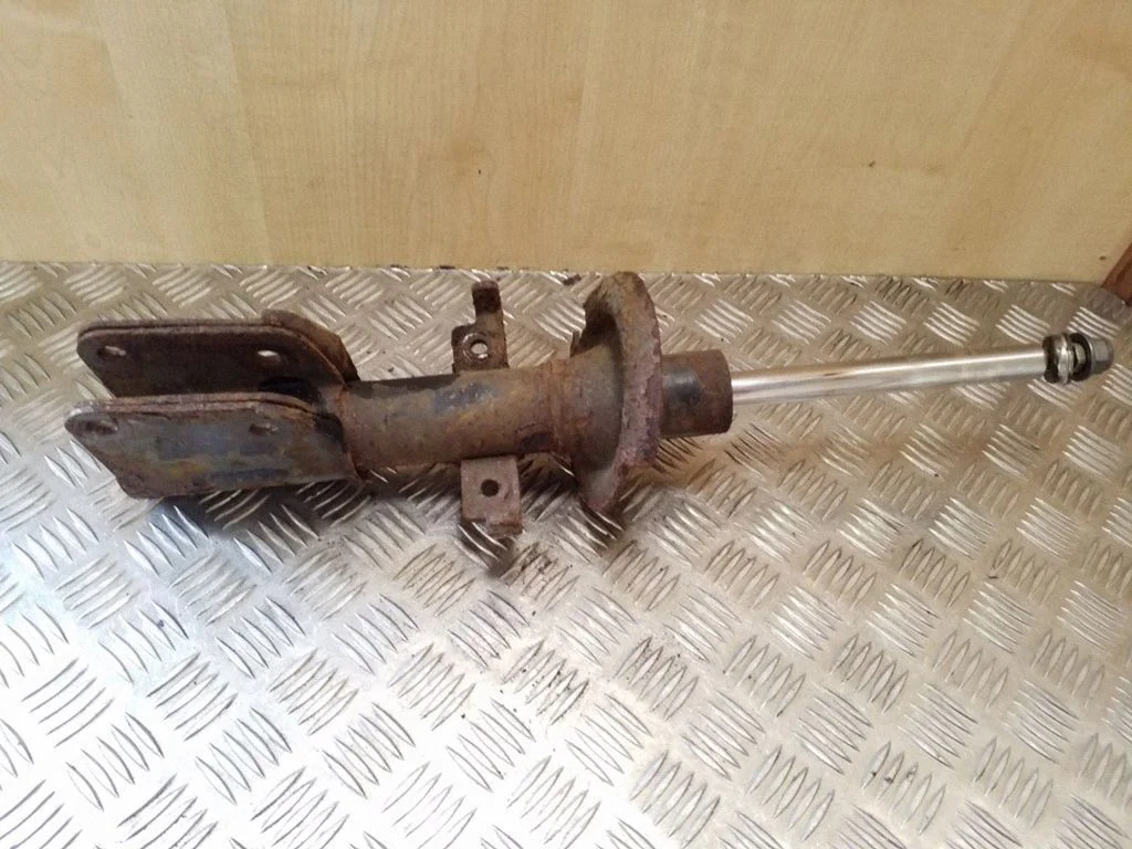 Front shock absorber/damper – Renault Espace - Grand espace IV (2004-2014)