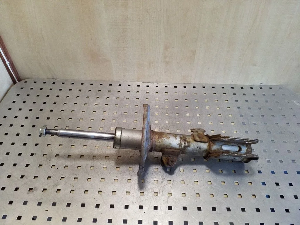Front shock absorber/damper – right