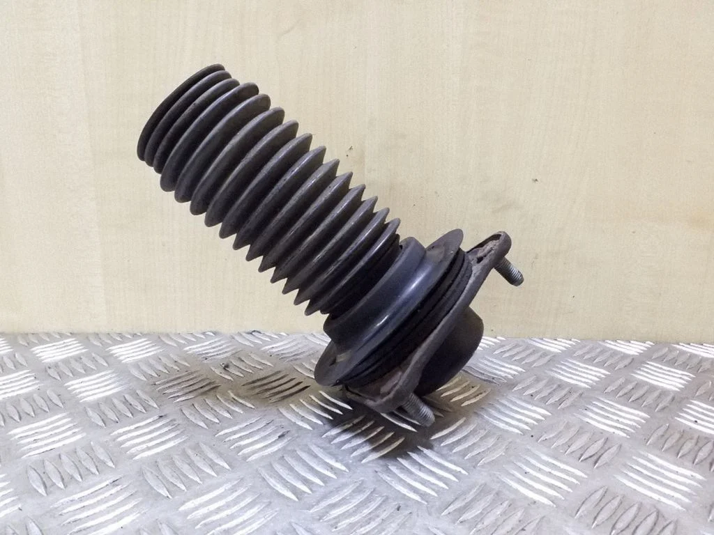 Front upper strut mount – right