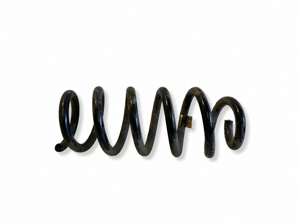 Front coil spring 4M0411105
