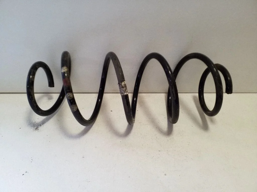 Front coil spring – Citroen C4 Grand Picasso (2013-2018)