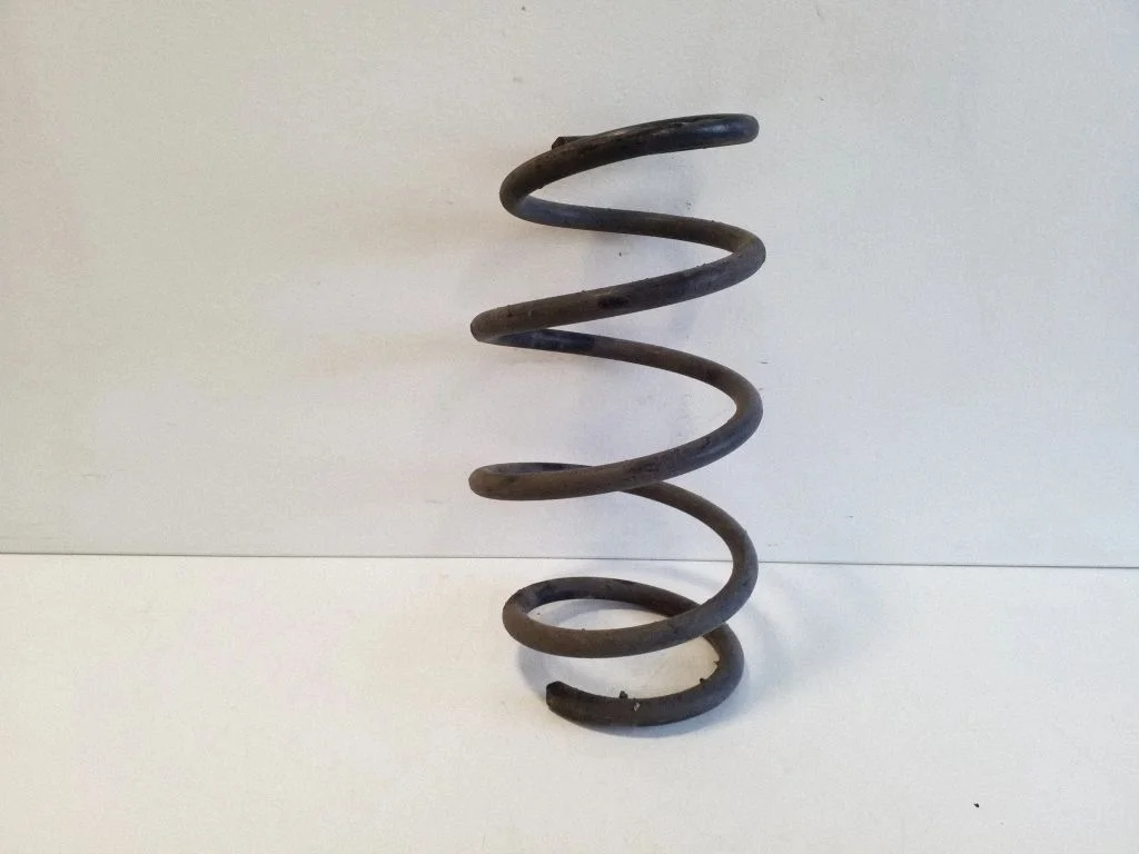 Front coil spring – left