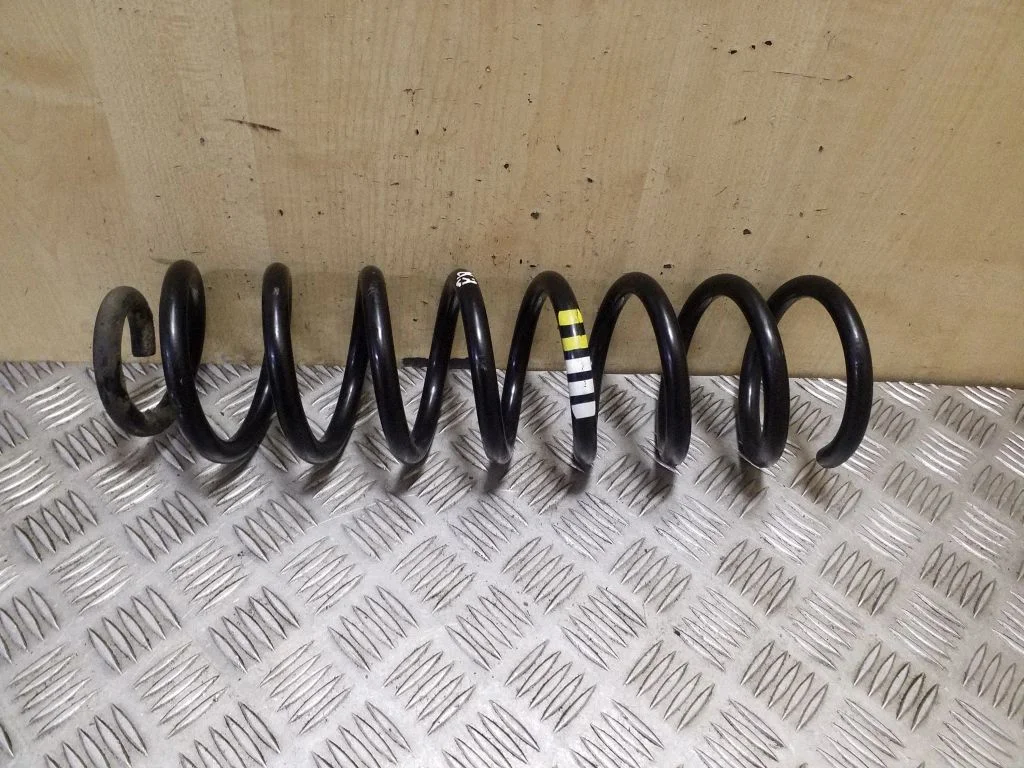 Front coil spring – Mercedes-Benz GLC-Class C253 (2016-)