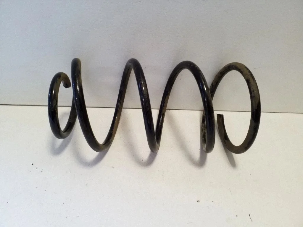 Front coil spring RA1105