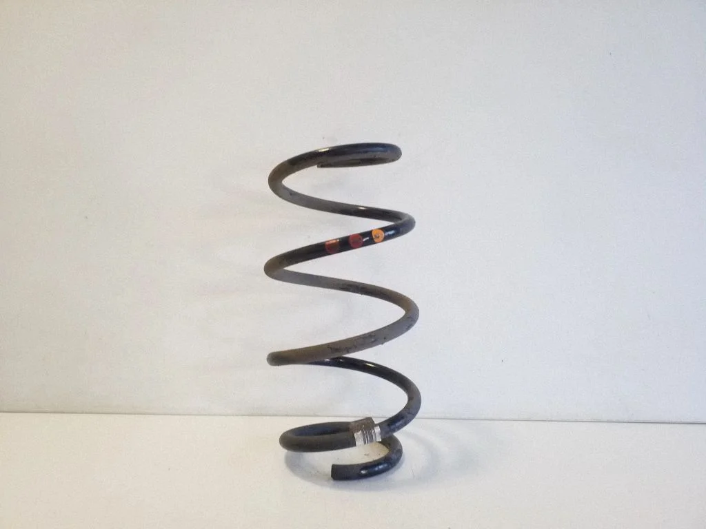 Front coil spring – front right