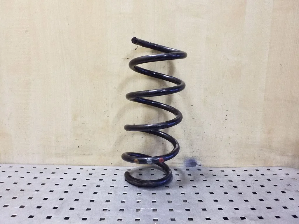 Front coil spring – right