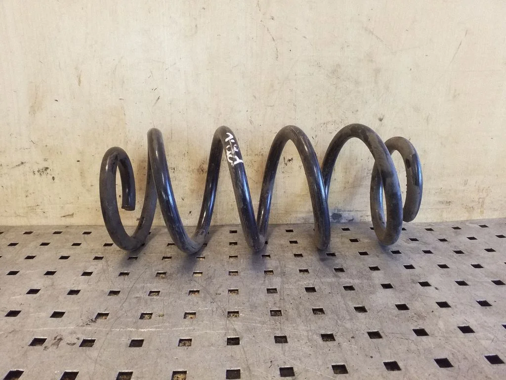 Front coil spring – left